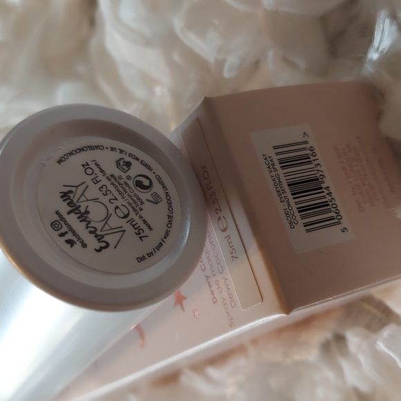 Ciaté London Everyday Vacay Dewy Coconut Setting Mist - Picture 4 of 4